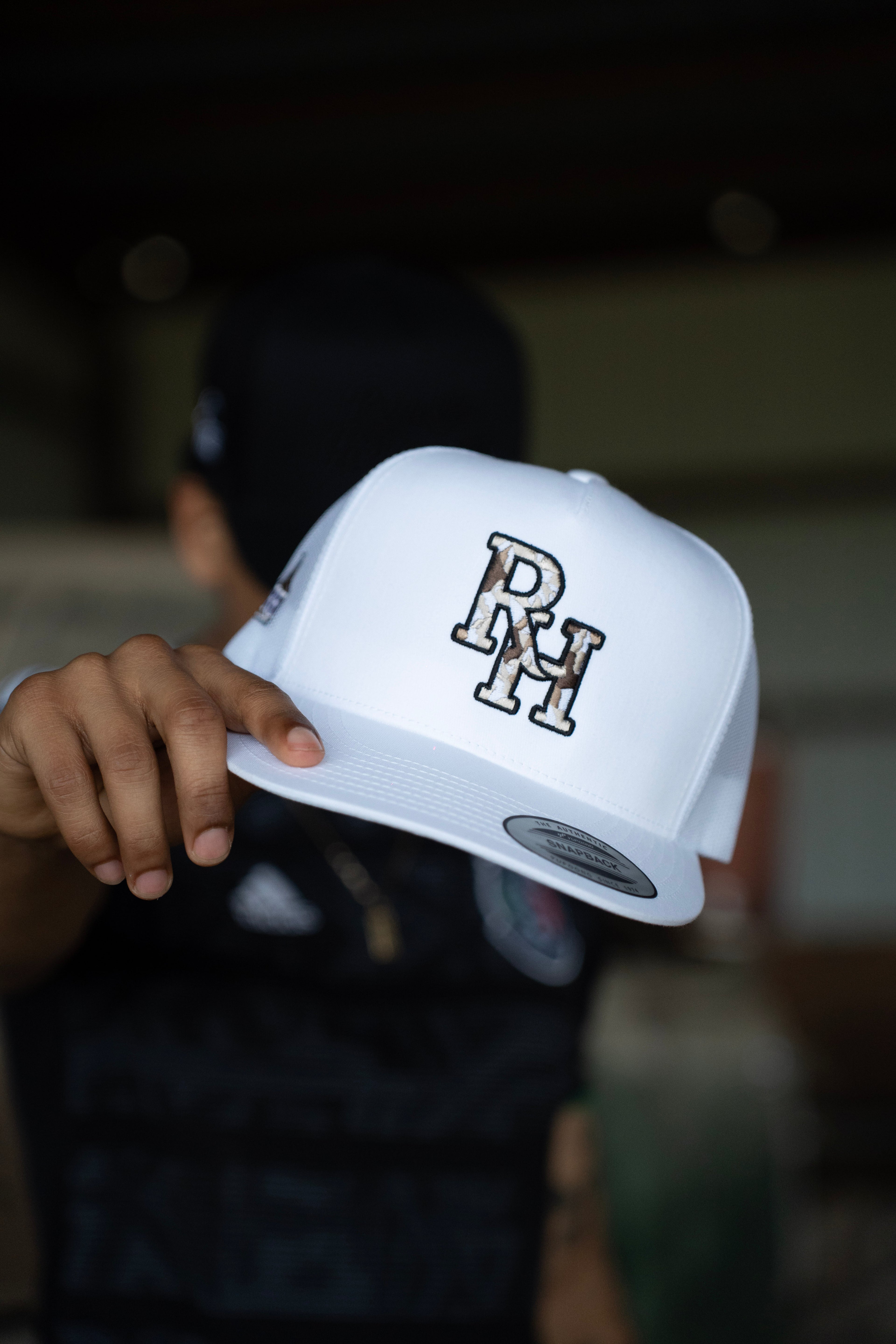 RH WHITE