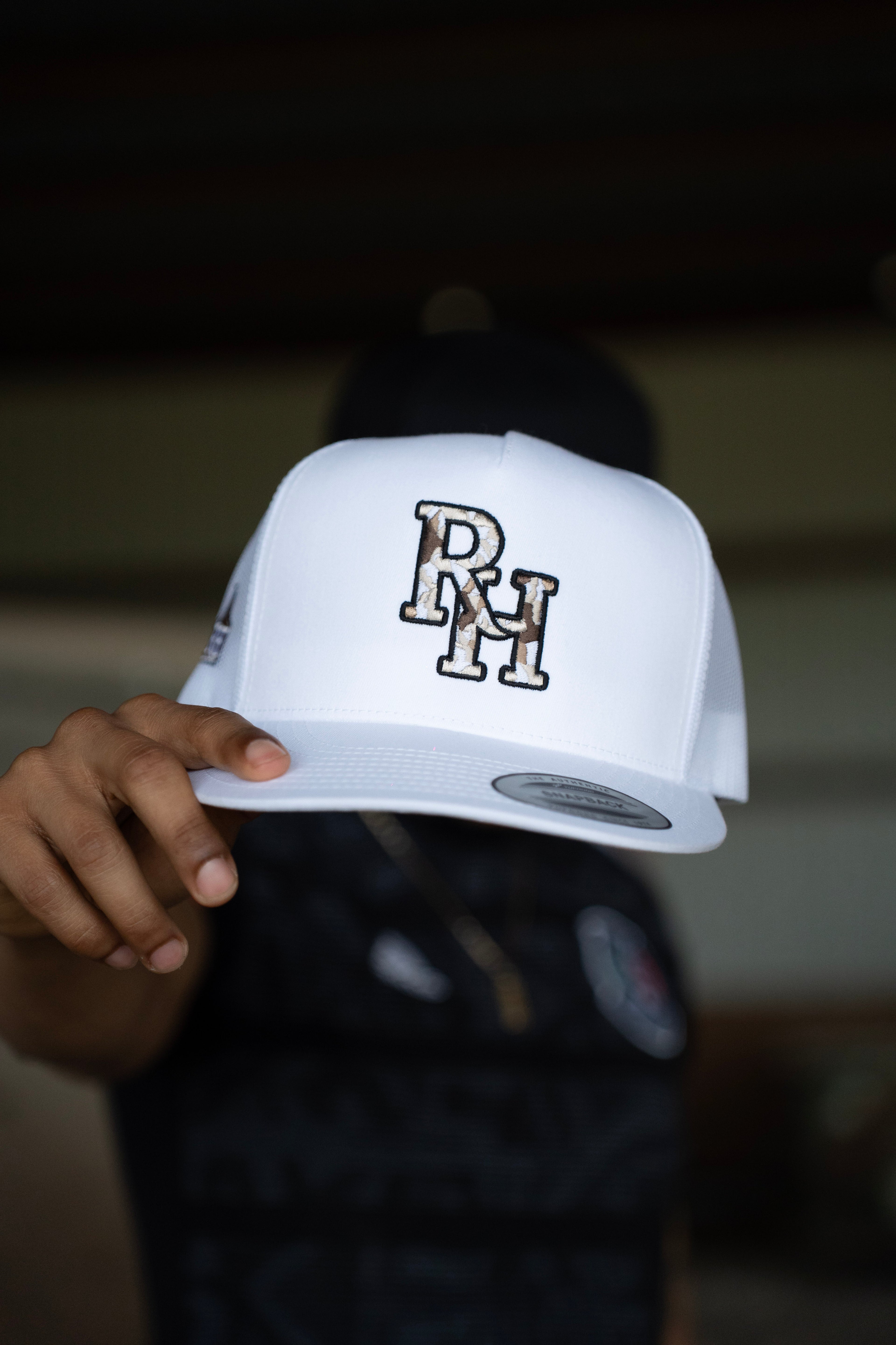 RH WHITE